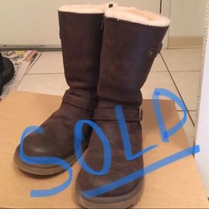 Ugg Kids Kensington, Size 5